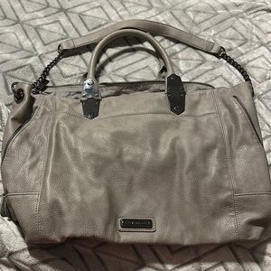 Gray Steve Madden shoulder bag